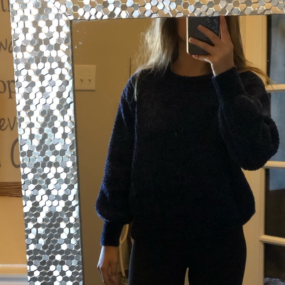 Navy blue sweater - Picture 1 of 2